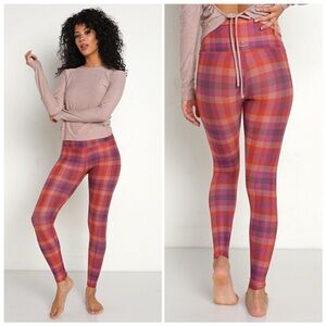 Beyond Yoga Soft Mark Midi High Waisted Legging